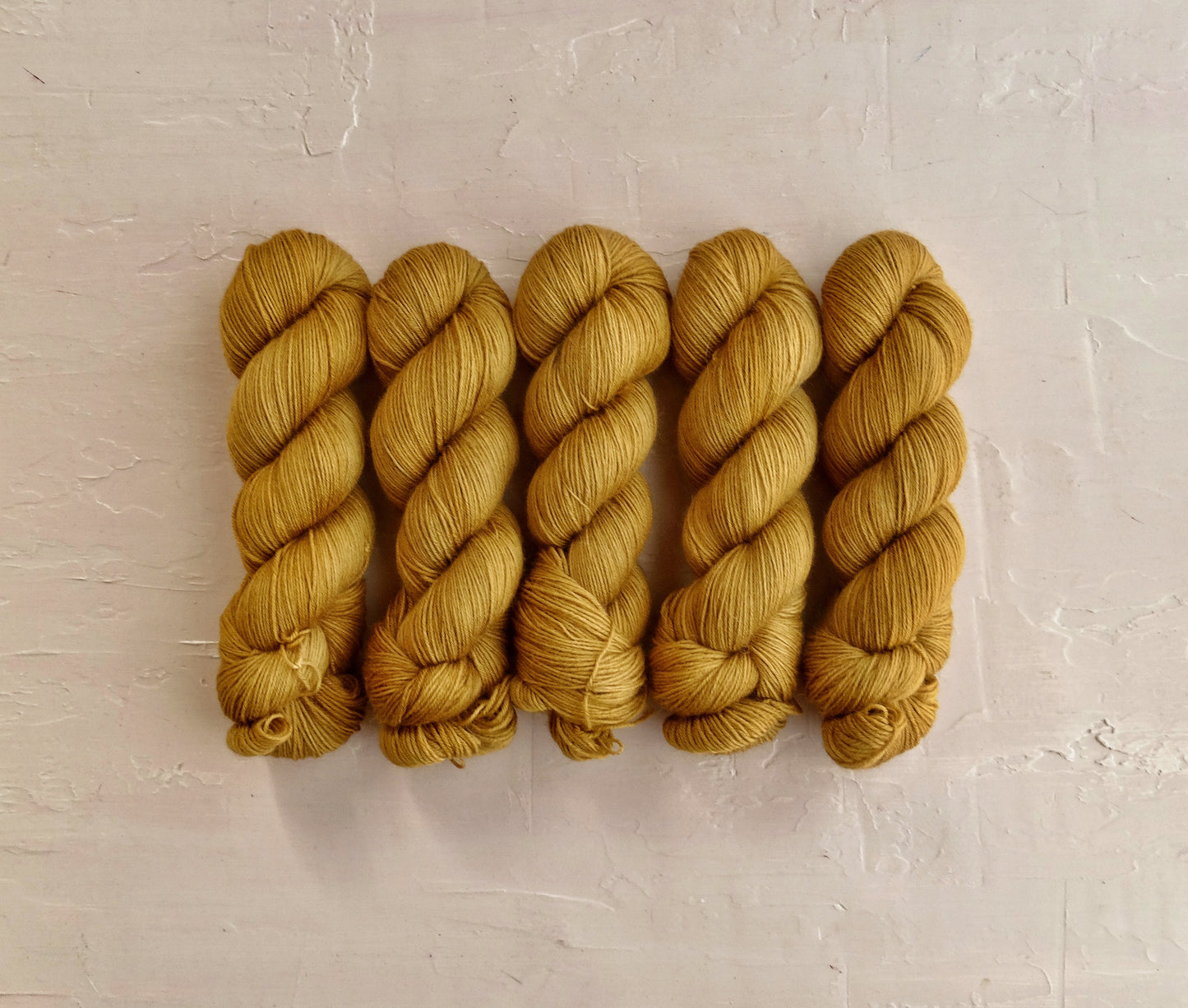 Honey Glow - BFL Fingering