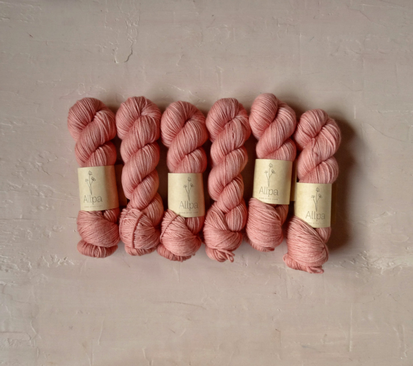 Dahlia - MCN DK (OOAK)