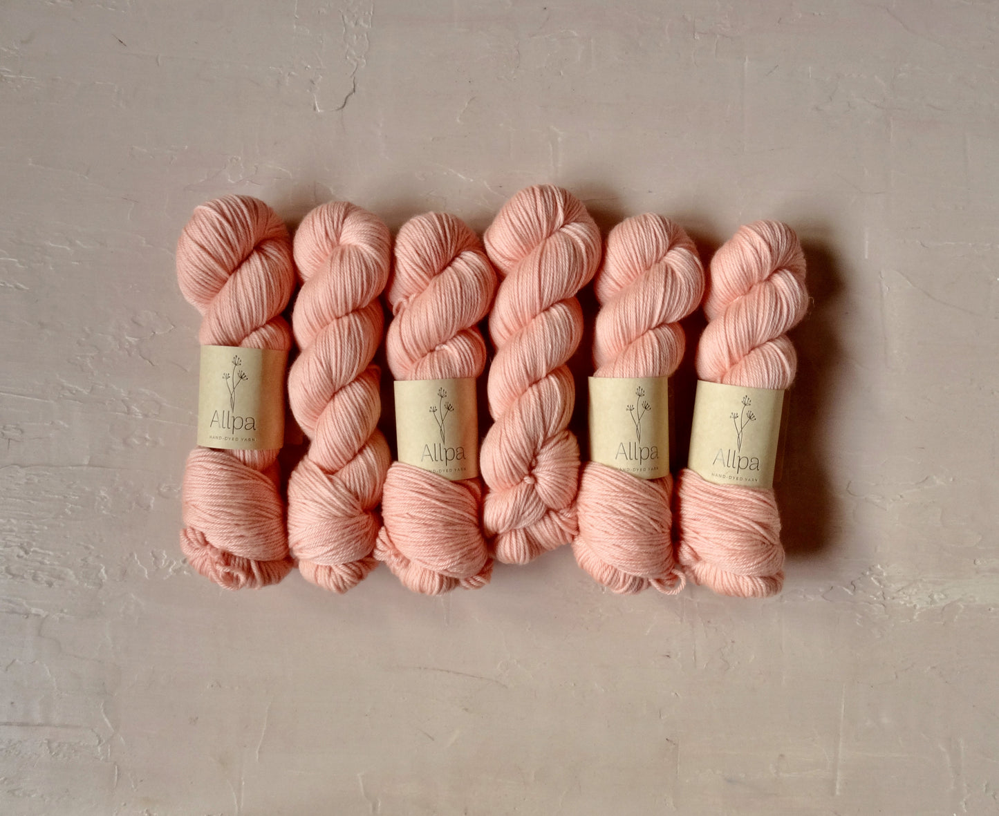 Blushy Coral - MCN DK